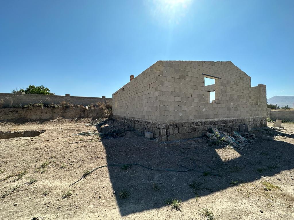 KAYSERİ DEVELİ GÜNEYAŞAĞI MAHALLESİ TEKKEFIDINI MEVKİİNDE SATILIK BAĞ EVİ
